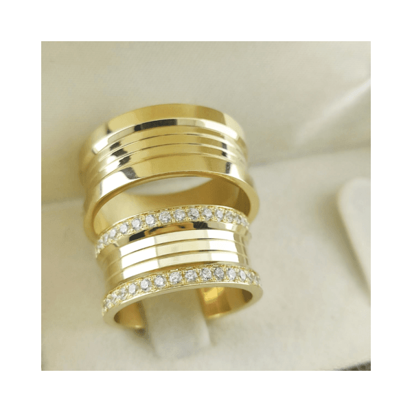 Alianças Diferentes em Ouro 18k Grossas 9mm Goiânia 