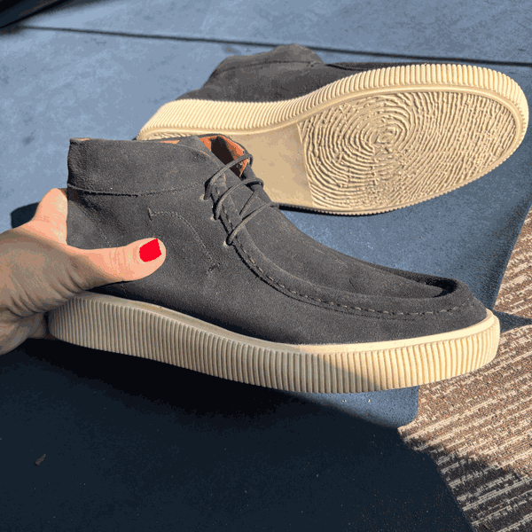 Bota ABRUZZO CANADIAN Em Couro Camurça Azul Noturno