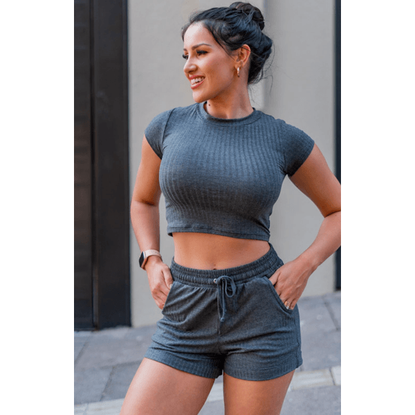 conjunto short e blusa canelado