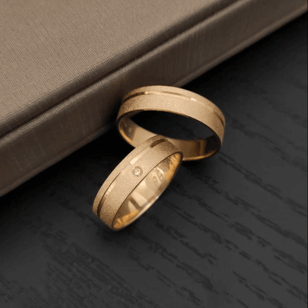 Alianças de Ouro 18k Diamantada para Casamento e Noivado