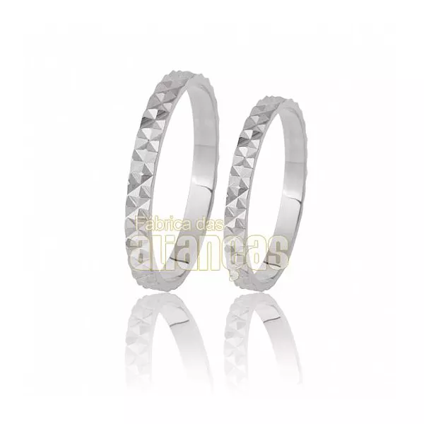Alianças De Noivado e Casamento Em Ouro Branco 18k 0,750 Fa-171-b - FA-171-B - Fábrica das Alianças