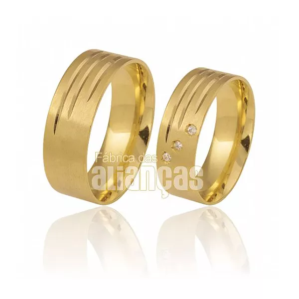 Aliança Anatômica de Ouro Escovado 18k com Frisos e Diamantes - FA-357 - Fábrica das Alianças
