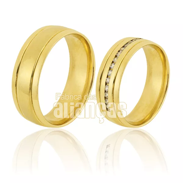 Alianças de Casamento em Ouro 18k com 16 diamantes de 0,012 pontos acabamento externo polido 