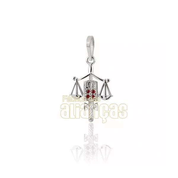 Pingente De Formatura De Direito Em Ouro Branco 18k 0,750 P-01-b