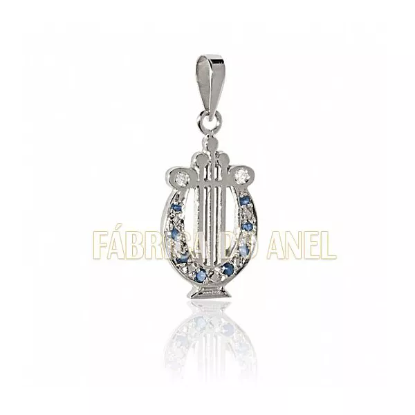 Pingente De Formatura De Músico Em Ouro Branco 18k 0,750 P-52-b - P-52-B - Fábrica das Alianças