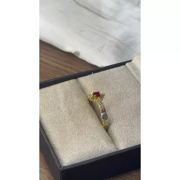 ANEL DE FORMATURA OURO 18K