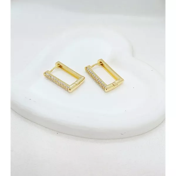 Brinco Argola Quadrada Com Um Lado Cravejado Banhada a Ouro