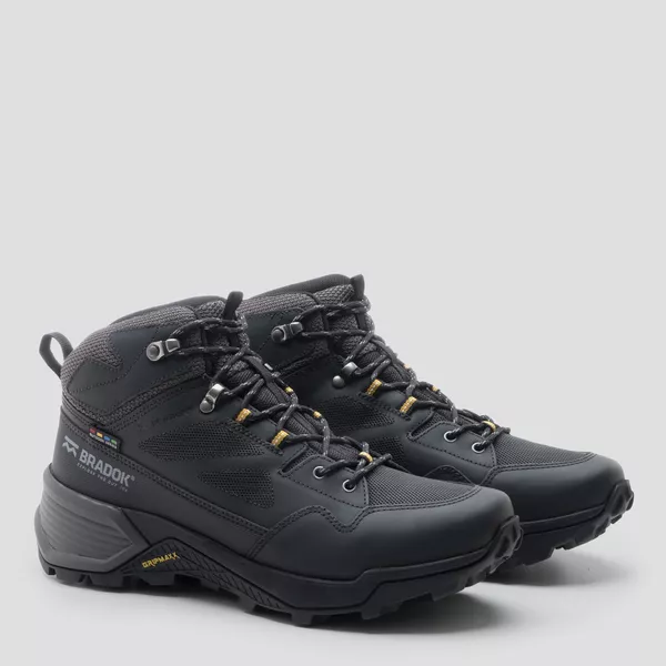 bota-bradok-adventure-hiking-