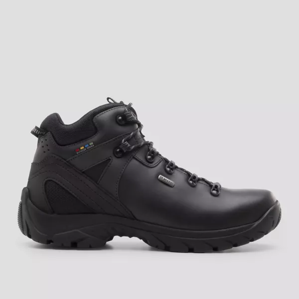 bota-bradok-adventure-hiking-