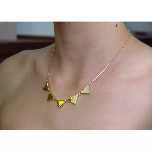 Colar com Triângulos 40cm + Extensor
