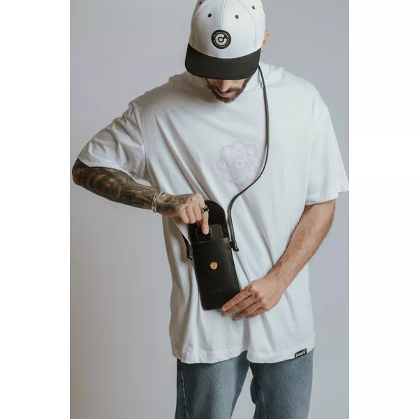 Porta Celular - Preto | CÉLULA Company