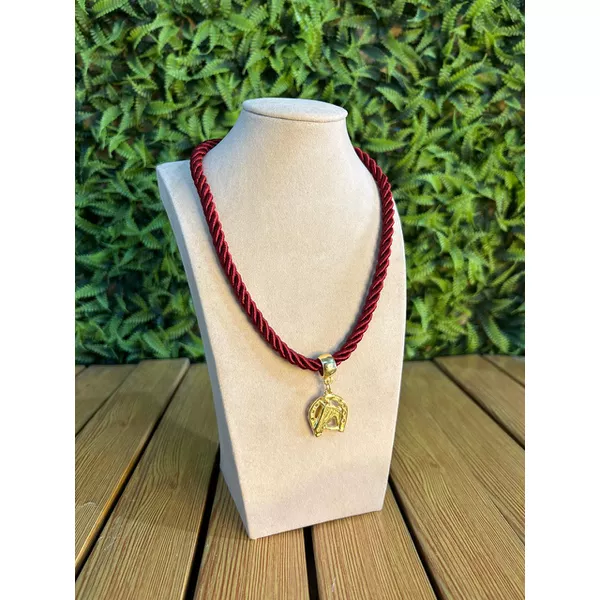 Choker Feminina Detalhe Dourado com Regulagem 