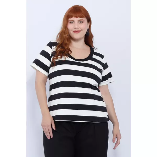 Blusa Premium Listra Preta Gola Preta - Plus Size