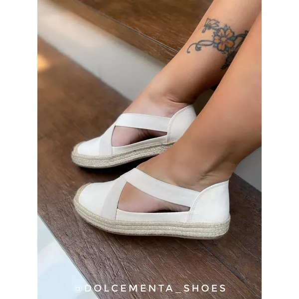 Alpargata Flavia {Off White} - Dolce & Menta