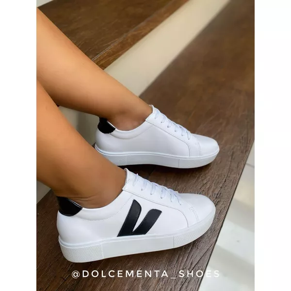 Tênis Branco/Preto Vicky 