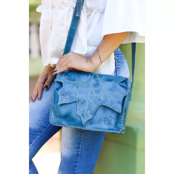 Bolsa BP 017 Azul 100% em couro - BP017 - Drilean