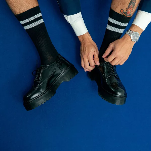 Sapato Oxford Estilo Veggie Greta Verniz Preto All Black | ESTILO