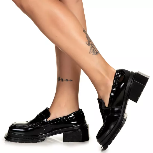 Sapato Mocassim Cano Canelado Sevilha Verniz Preto | ESTILO VEGGIE