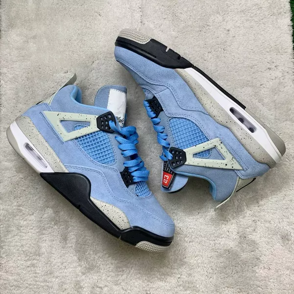 Tênis NK Air Jordan 4 - Azul bebê - NKAJA