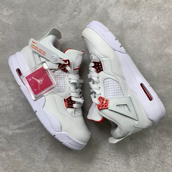 Tênis NK Air Jordan 4 - Branco/Detalhe Vermelho Me...
