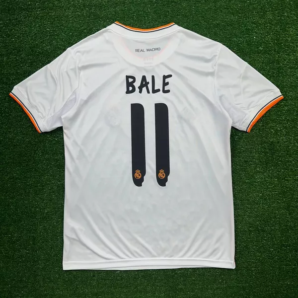 Camisa Retrô Real Madrid Home I 13/14 - Branca - B...