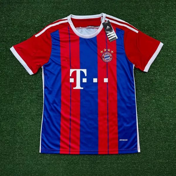 Camisa Retrô Bayern de Munique Home I 14/15 - Schweinsteiger #31