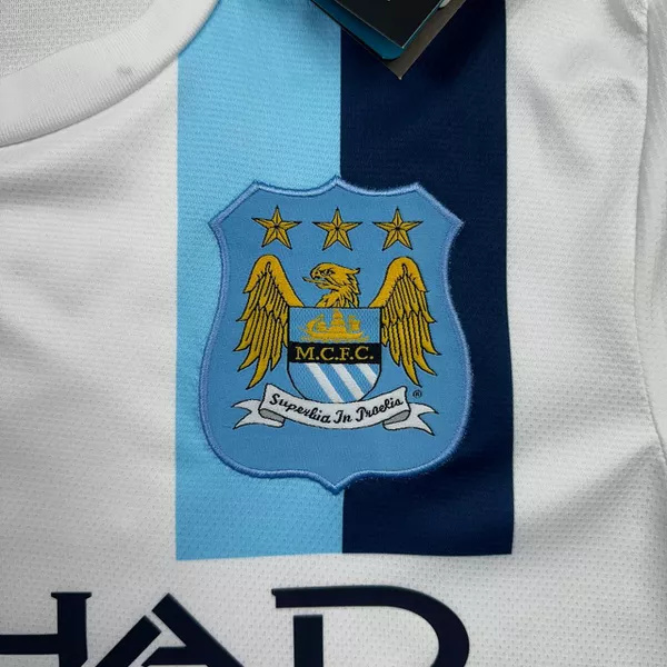 Camisa Retrô Manchester City Third III 13/14 - Branca - Kun Agüero
