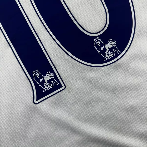 Camisa Retrô Manchester City Third III 13/14 - Branca - Kun Agüero