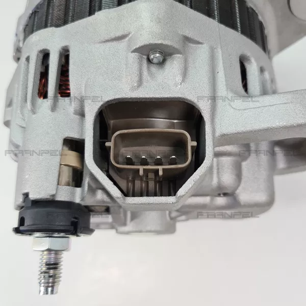 Alternador ZM 9020103 - Mitsubishi L200 Triton e Pajero | Franpel