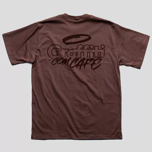 Camiseta TAG GCC - Marrom - Graffiti com Café