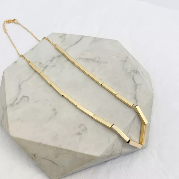 Colar Canutilhos Quadrados Folheado em Ouro 18k