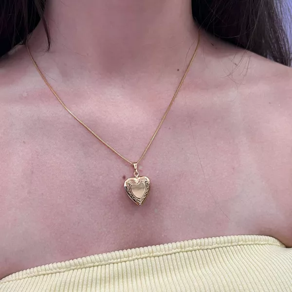 Colar Relicário Coração Personalizado com Foto Banhado a Ouro 18k