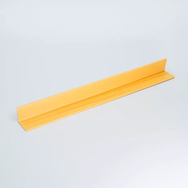 CANTONEIRA EM PVC 20X20X1,5MMX3,0M CEREJEIRA - Joiplastic