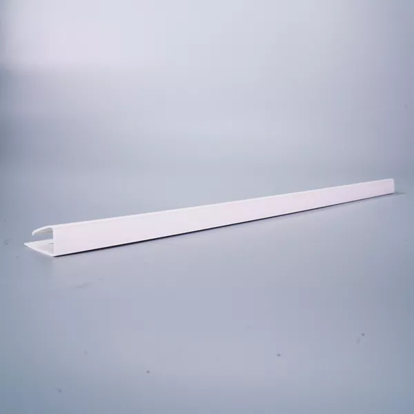 ARREMATE U EM PVC BRANCO NEVE 3,0M