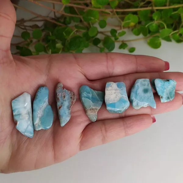 PEDRA ROLADA LARIMAR Q. EXTRA – ALEGRIA | Ktw Cristais