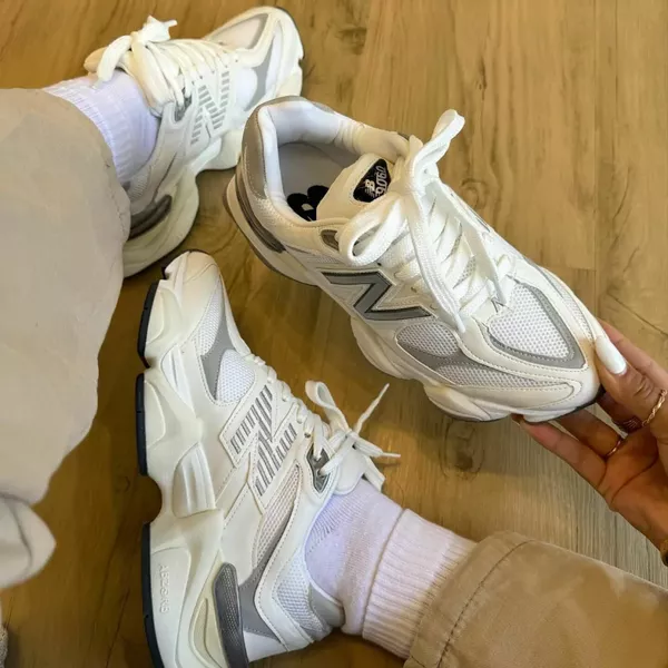 Tênis New Balance 9060 Feminino Branco Cinza | LA CASA DO DROP