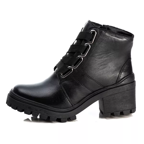 Bota Coturno Tratorado Feminina Em Couro Legitimo Preto