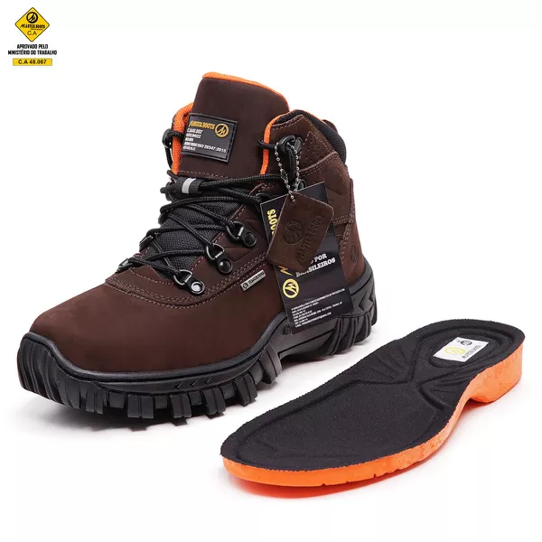 Bota 2066 para Trabalho Bico de Pvc Palmilha Anatômica | MASTER BOOTS