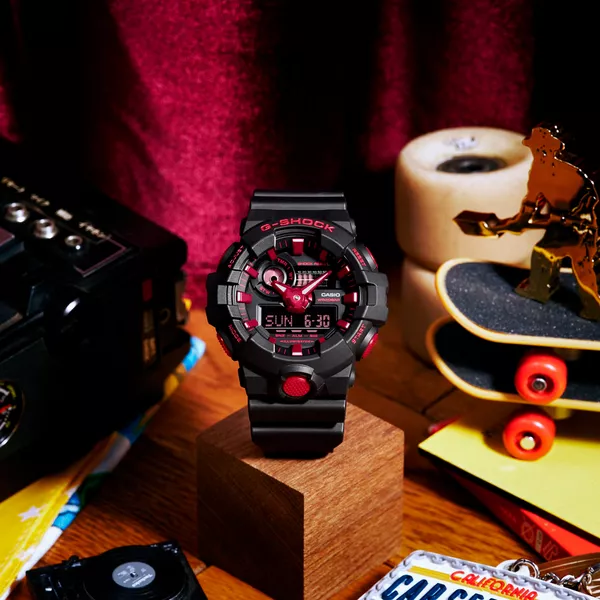 Relógio G-Shock Digital Preto e Vermelho Pulseira de Resina