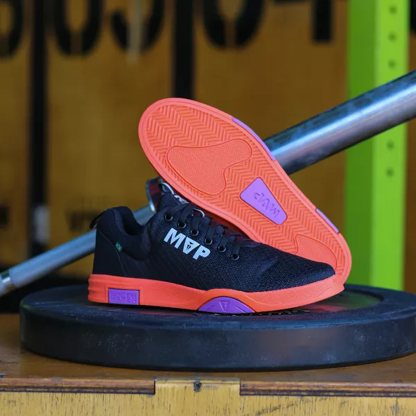 Tênis Preto de Treino Rhino Tech III - Black Oranhe | MVP Fitness