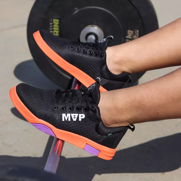 Tênis Preto de Treino Rhino Tech III - Black Oranhe | MVP Fitness