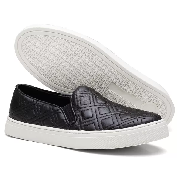 Tênis Slip On Iate Casual Feminino Em Couro - Preto