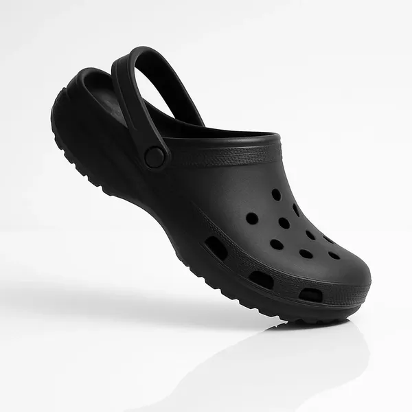 PELLICO CROSS SANDAL ブラック Chinelo Crocs Confort - PRETO | OLDSEN