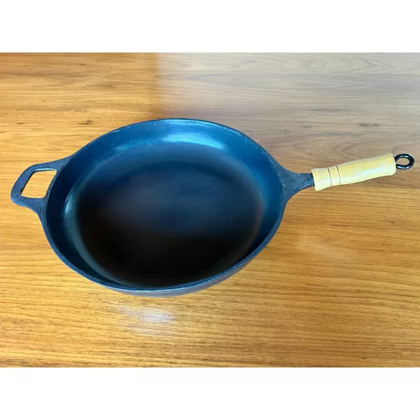 Frigideira Antiaderente com Espátula 30 cm