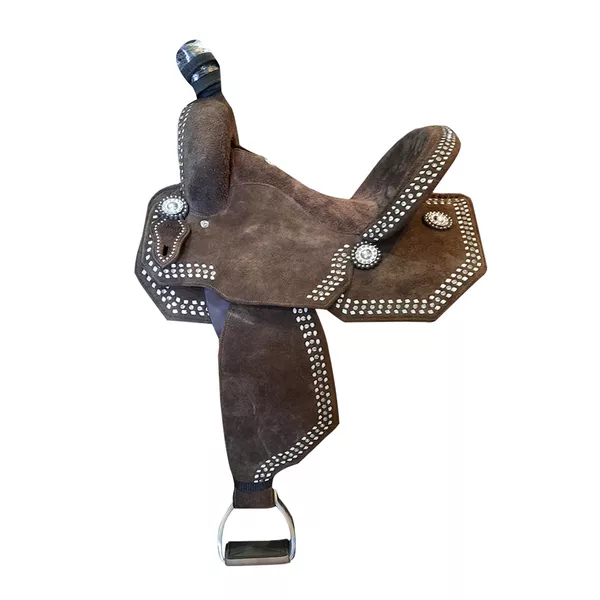 SELA FORMA PROTEC HORSE NEOPRENE CAFE - BORDADO TACHAS E TENTO/ABA RECORTADA