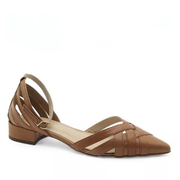 Scarpin salto baixo couro Le Mans Whisky - REGINA RIOS