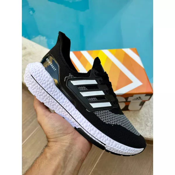 adidas gazelle silver green womens adidas Men's Ultraboost 21 Running Shoes, Size 8, Black/Grey