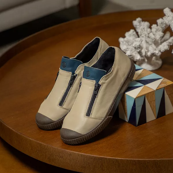 Tenis Em Couro Plume Off White/Marinho