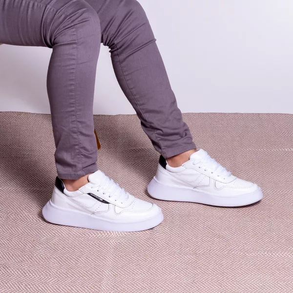 Tênis Casual Masculino Vancouver em Couro Branco Sola Branca