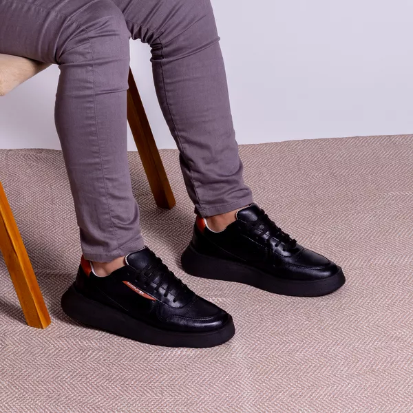 Tênis Casual Masculino Vancouver em Couro Preto Sola preta